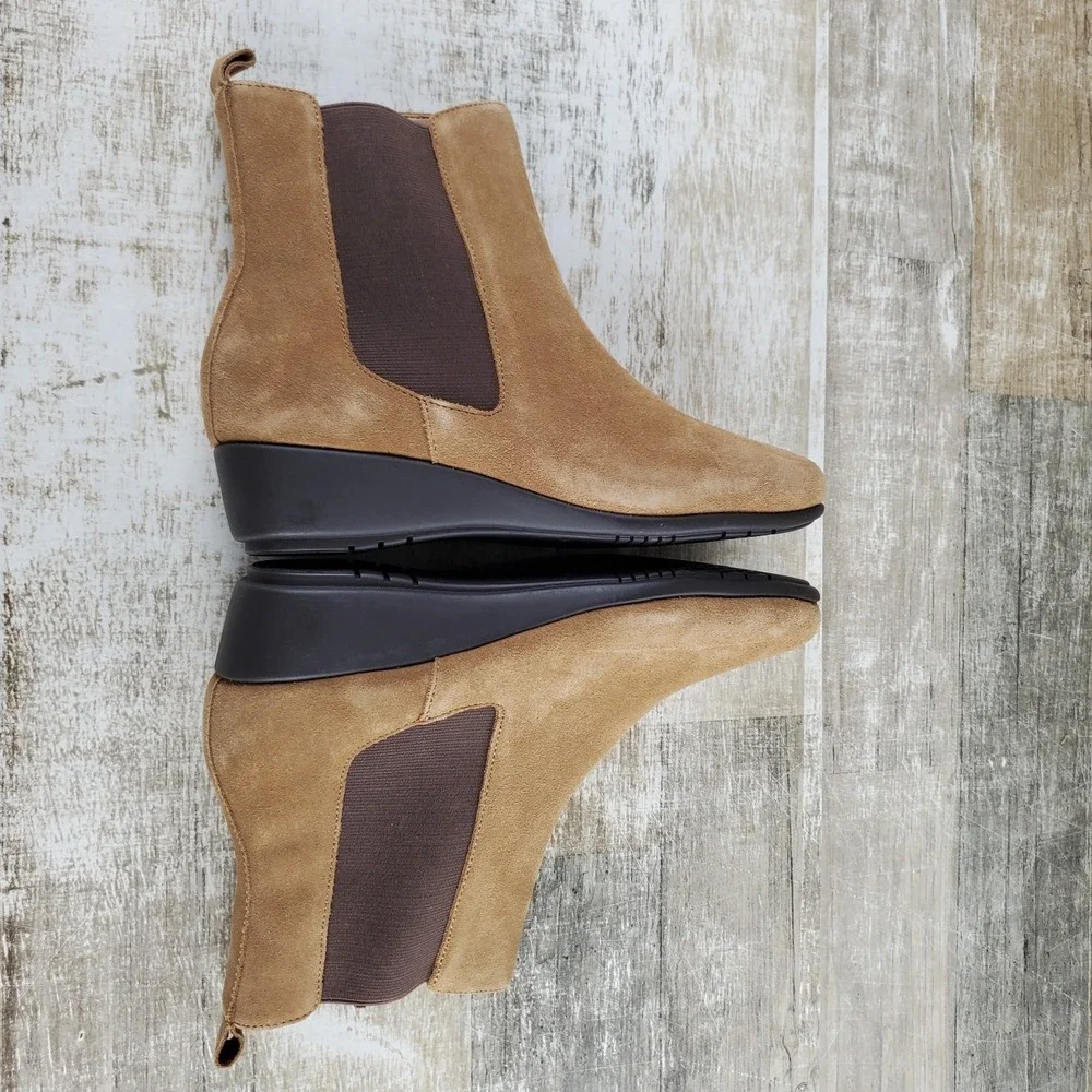 Aerosoles Alisa Women Wedge Bootie Sz 6 M Light Tan Suede Weatherproof Side Zip